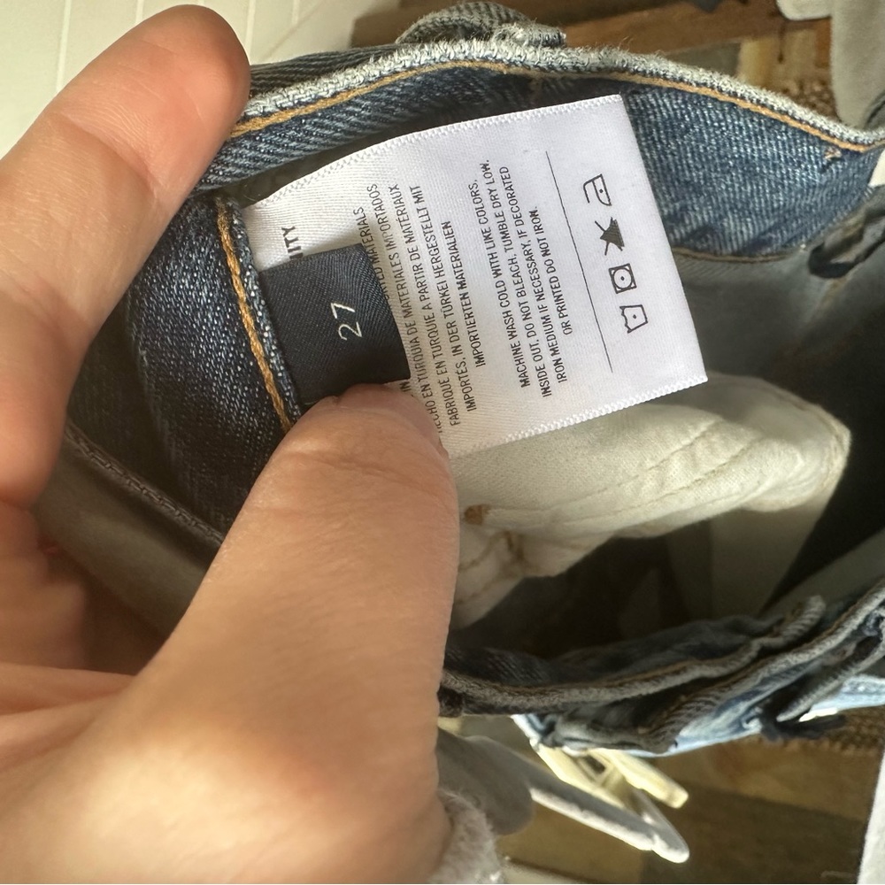CITIZENS OF HUMANITY Sabine distressed jeans - Picture 6 of 6